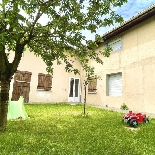  Annonces VINCENNES : Immeuble | GAGNY (93220) | 321 m2 | 0 € 