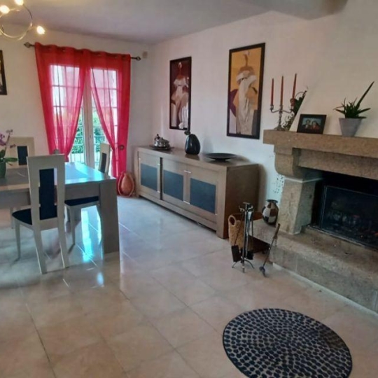  Annonces VINCENNES : Maison / Villa | COUBRON (93470) | 181 m2 | 525 000 € 