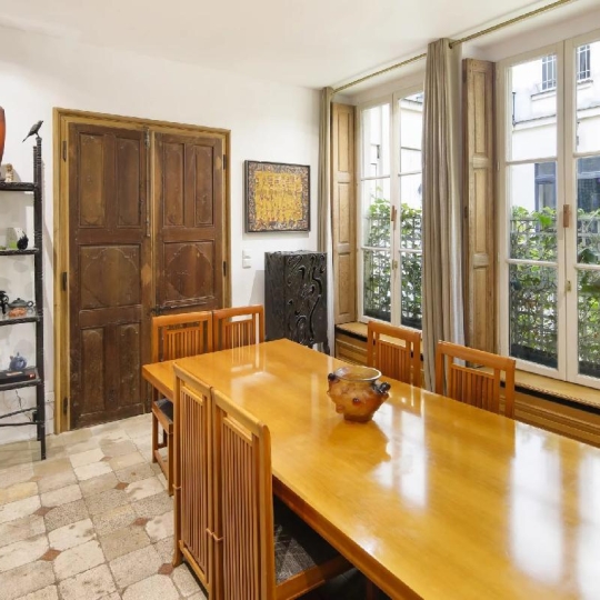  Annonces VINCENNES : Apartment | PARIS (75006) | 130 m2 | 3 550 000 € 