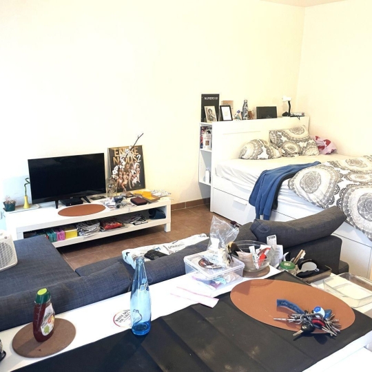  Annonces VINCENNES : Appartement | ISSY-LES-MOULINEAUX (92130) | 31 m2 | 1 036 € 