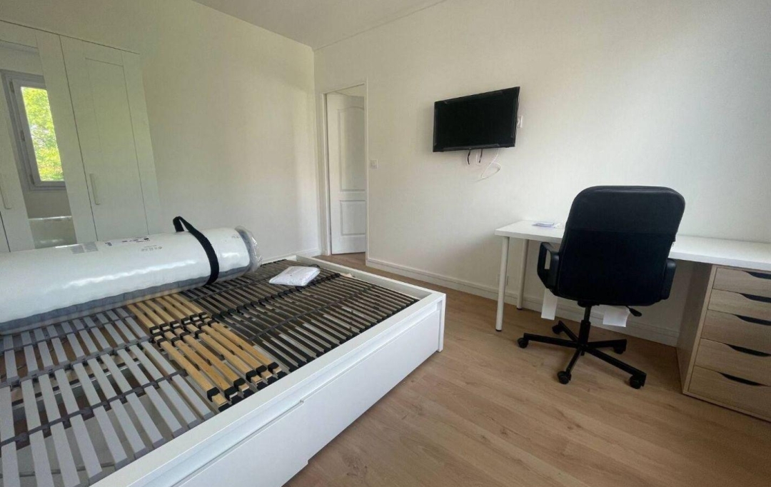 Annonces VINCENNES : Appartement | LA COURNEUVE (93120) | 12 m2 | 620 € 