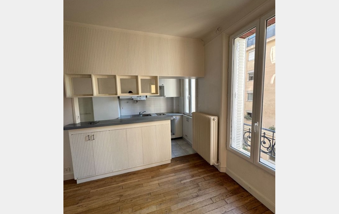 Annonces VINCENNES : Appartement | CHARENTON-LE-PONT (94220) | 41 m2 | 1 295 € 