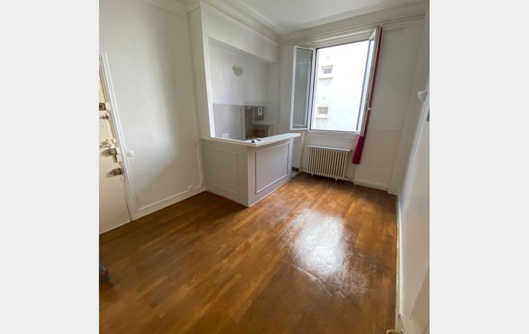 Annonces VINCENNES : Appartement | CHARENTON-LE-PONT (94220) | 30 m2 | 1 150 € 