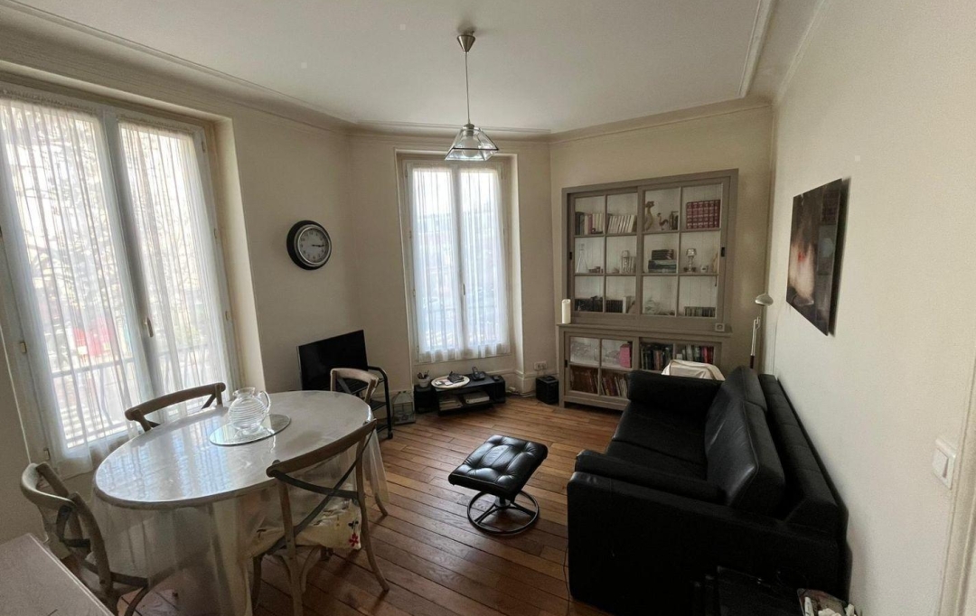 Annonces VINCENNES : Appartement | CHARENTON-LE-PONT (94220) | 50 m2 | 435 000 € 