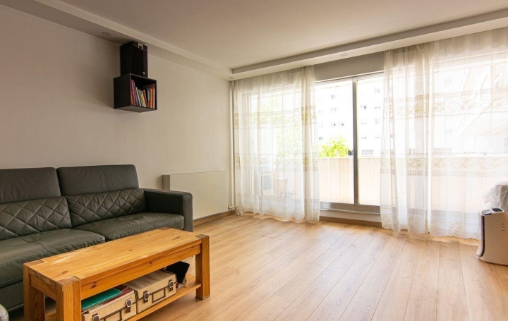 Annonces VINCENNES : Appartement | COURBEVOIE (92400) | 77 m2 | 400 000 € 